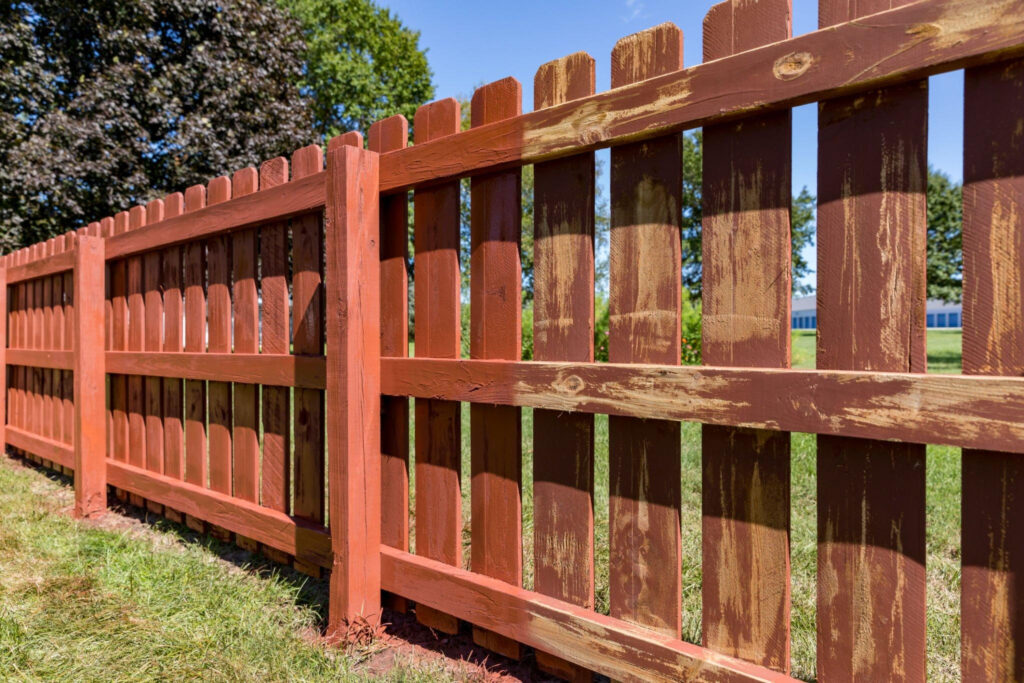 5 cheapest way to fence a yard for dogs